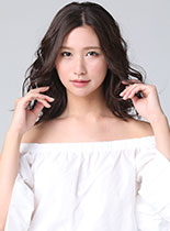 廣川エレナ