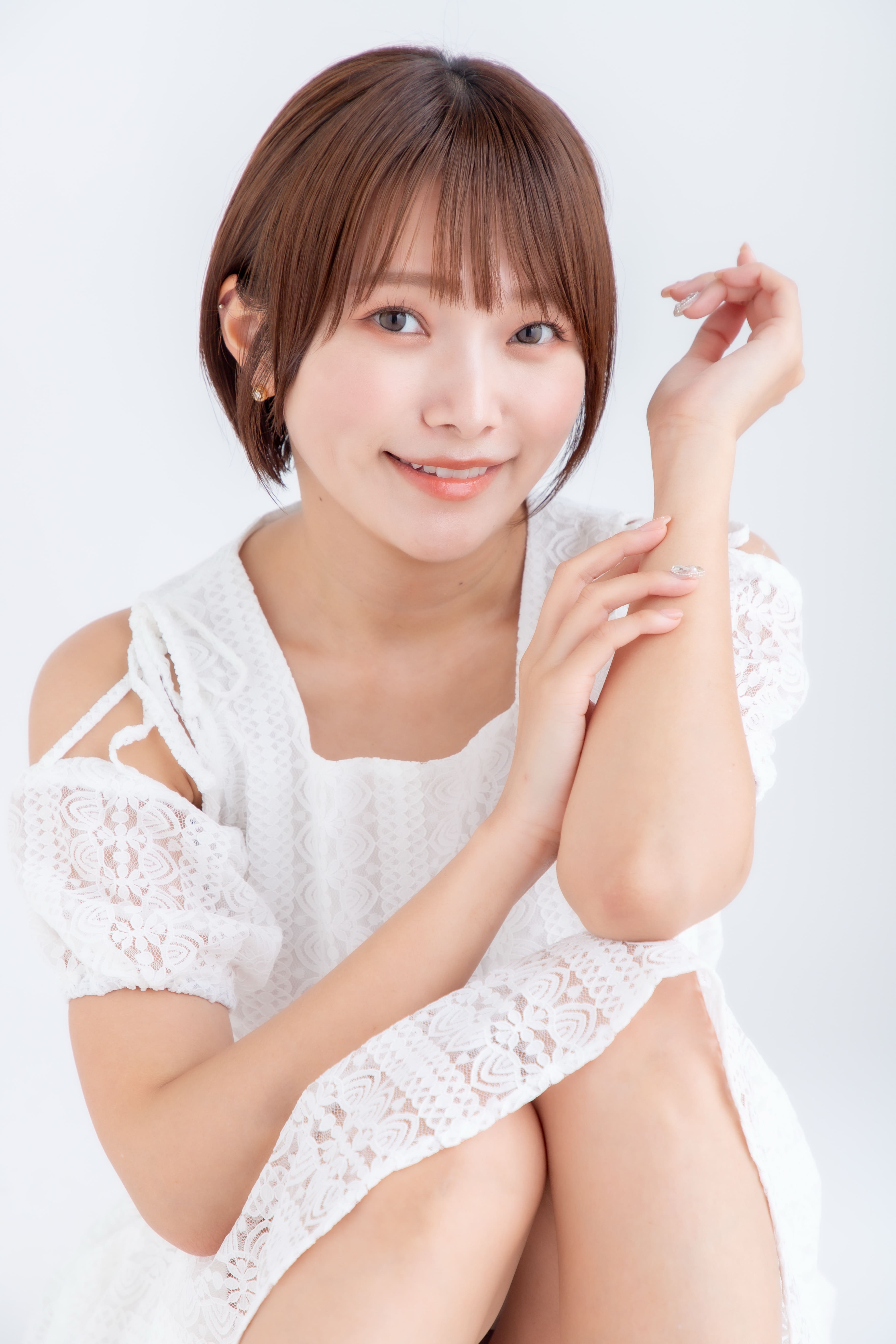 安西茉莉